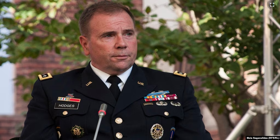 Ex-comandante das Forças Terrestres da OTAN na Europa, general reformado dos EUA Ben Godges /Divulgação/Redes Sociais/Captura de Tela