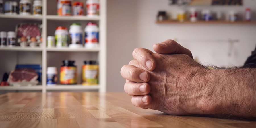 A fadiga constante pode ser um sinal de que seus níveis de vitamina B12 não estão adequados.
