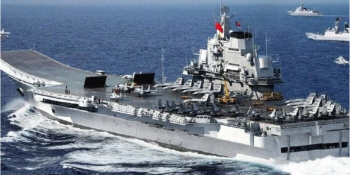 "Tensão no Pacífico: China Envia Frota Completa de Porta-Aviões ao Mar"